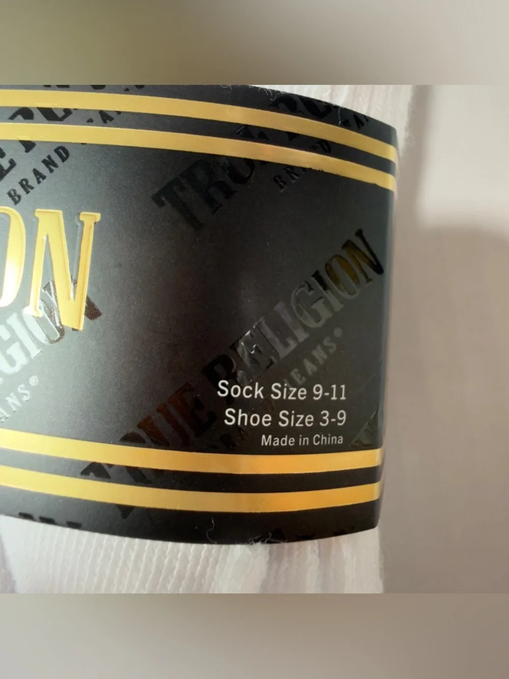 True Religion White Athletic Quarter Socks - Pack